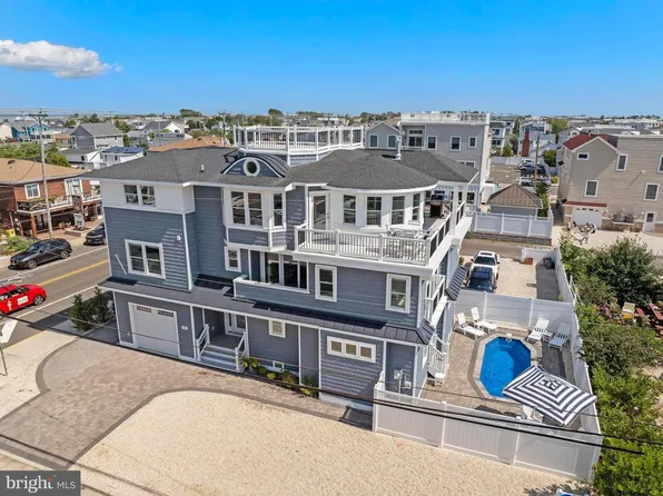 51 N 21st St, Surf City, NJ 08008