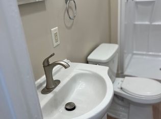 809 Wyandotte St APT 2, Bethlehem, PA 18015