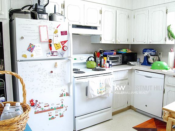 3rd image of 30 Fuller St APT 205B