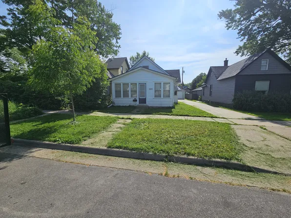 1010 Farrington St, Saint Paul, MN 55117