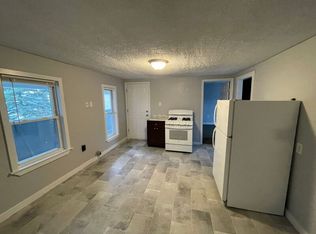422 Merrimack St APT 3, Manchester, NH 03103