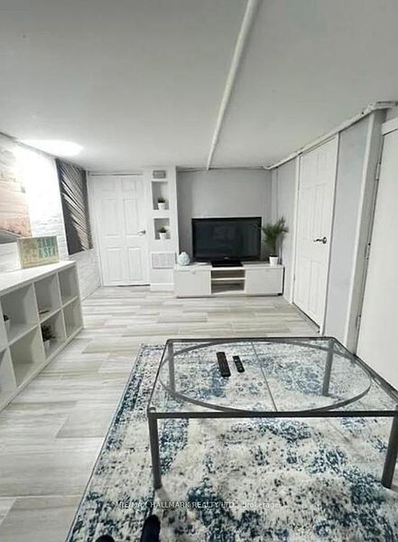 Toronto House for rent - 2 Bedrooms — photo 5