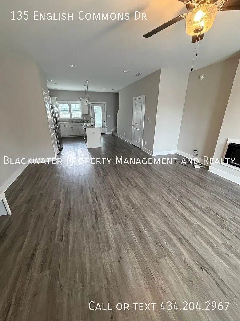 2 bed, 2.5 bath, $1,595 — Photo 3