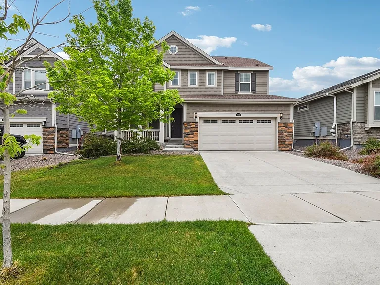 8910 Azalea Ct — Photo 2