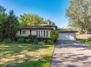 32 Mulberry East Rd, Deerfield, IL 60015