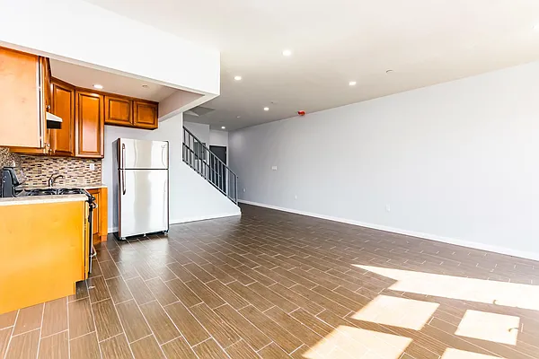 Rented by EXIT Realty Premium | media 15