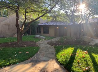 525 Sleeping Indian Rd, Oceanside, CA 92057