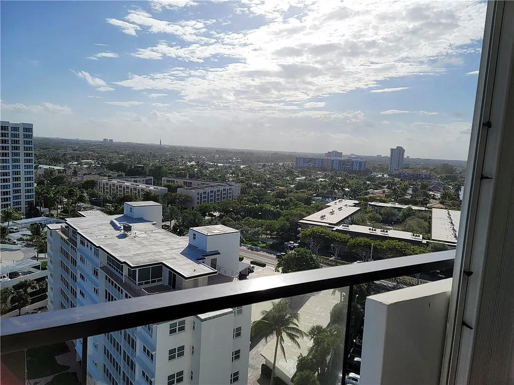 1500 S Ocean Blvd — Photo 4