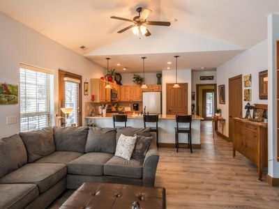 925 W Willow Lake Loop, Coeur D Alene, ID, 83815