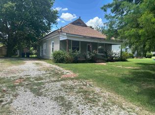 219 N Market St, Caldwell, KS 67022