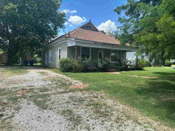 219 N Market St, Caldwell, KS 67022