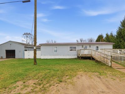 5691 E Coe Rd, Shepherd, MI, 48883