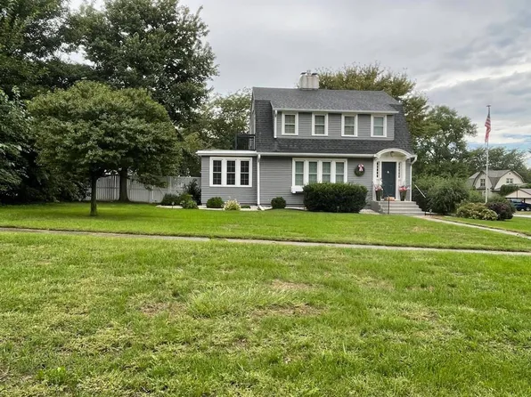 1302 Redick Ave, Creighton, NE 68729