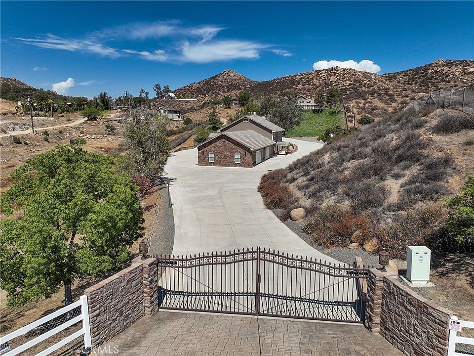 22010 Lake Mathews Dr, Perris, CA 92570 MLS IG22260562 Zillow