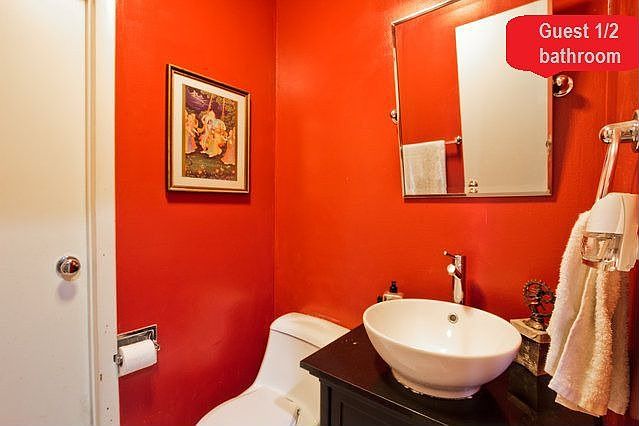 1st image of 2344 Fletcher Dr APT 211