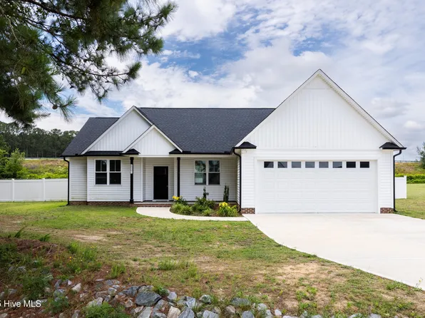 6001 Farmwood Loop, Wilson, NC 27896