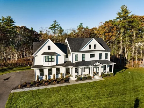 3 Five Paths Ct, Wayland, MA 01778
