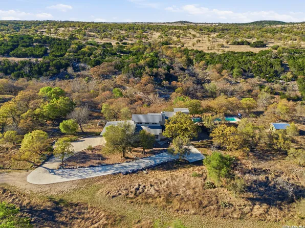 170 Bootlegger, Kerrville, TX 78028