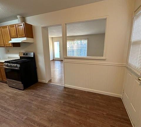 4th image of 5401 Verner Ave
