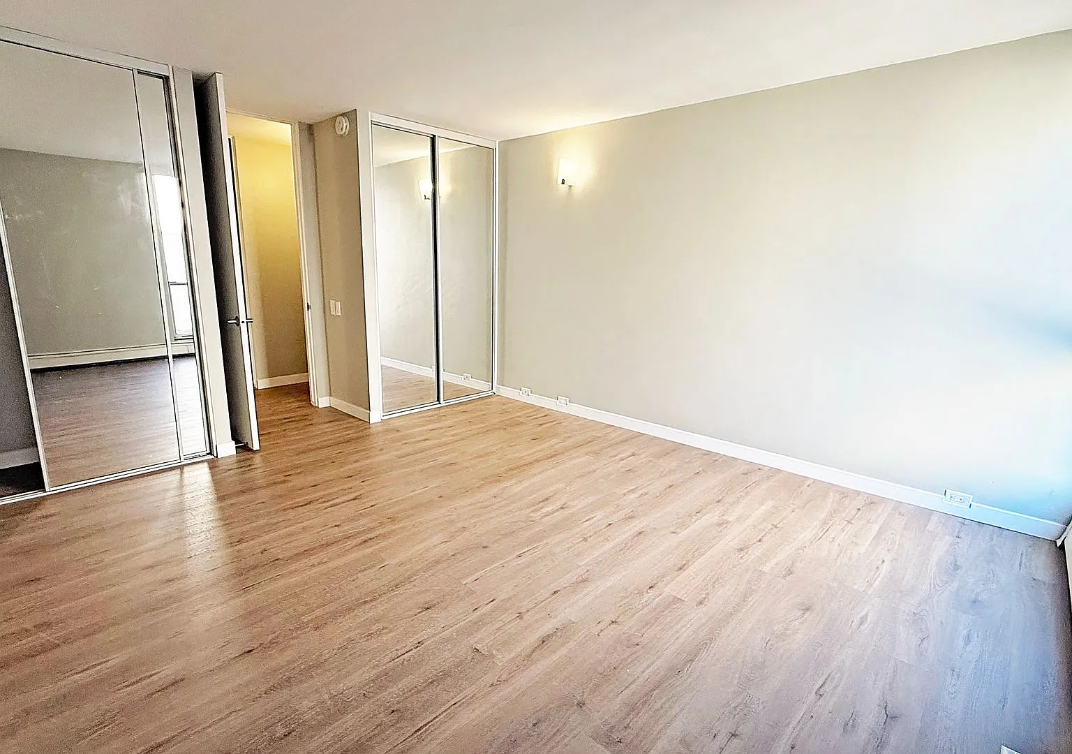 Playa de Oro Apartments — Photo 2