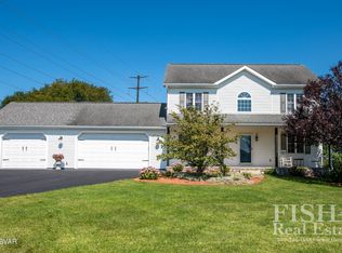 584 Pleasant View Rd, New Columbia, PA 17856