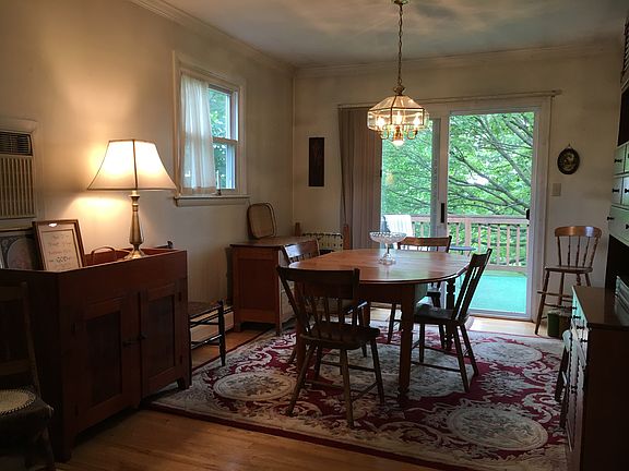 Dining room to porch