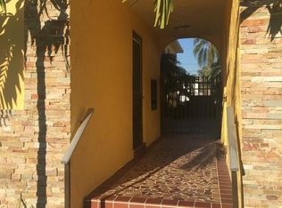 7029 Hibiscus Ave S #1, Saint Petersburg, FL 33707