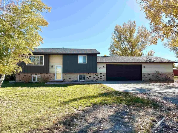 104 Ta Bi Dr, Worland, WY 82401