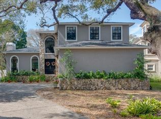 2714 Chambray Ln, Tampa, FL 33611