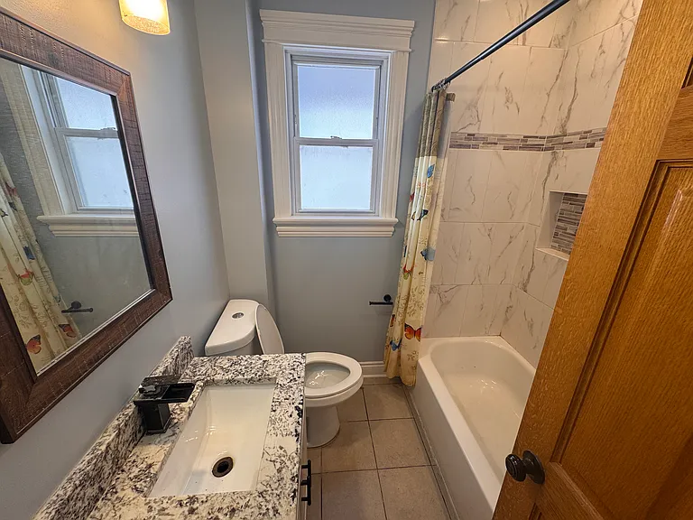 4718 S Wolcott Ave #2 — Photo 6