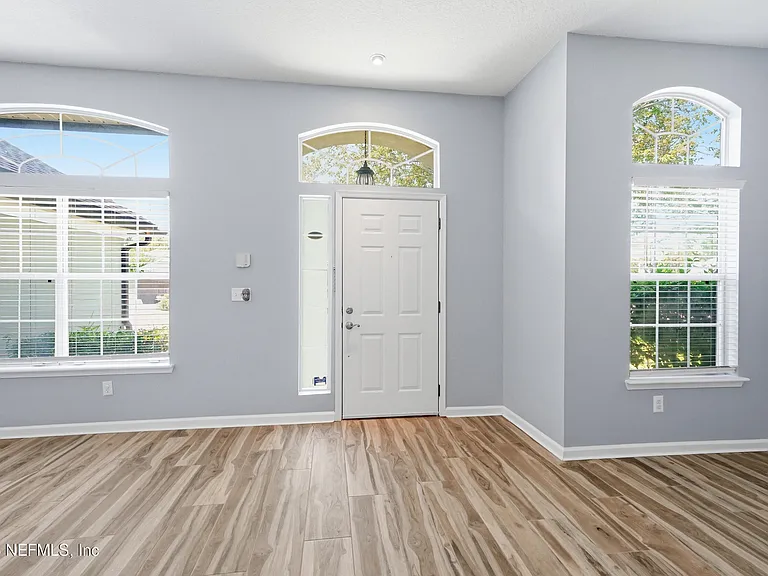 13245 Milhouse Way — Photo 3