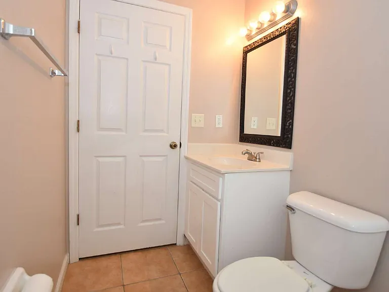 7 Ryarbor Dr #B — Photo 37