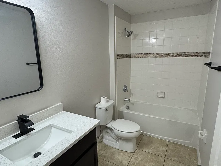 243 Annabelle Way — Photo 7