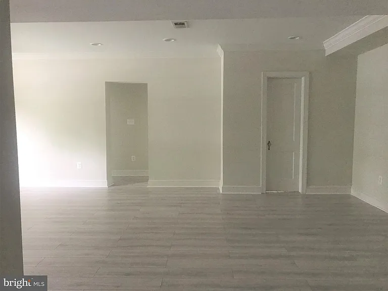 401 Commonwealth Ave #10B — Photo 42