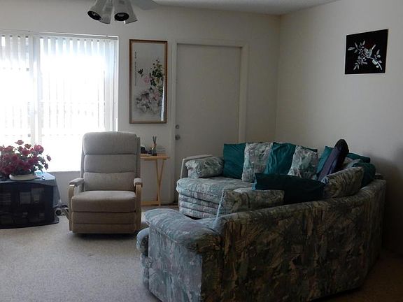 3rd image of 2886 Fernley Dr E APT 75