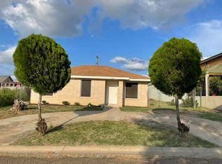 141 Salamanca Ave, Laredo, TX 78046