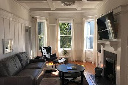 1st image of 573 Frederick St