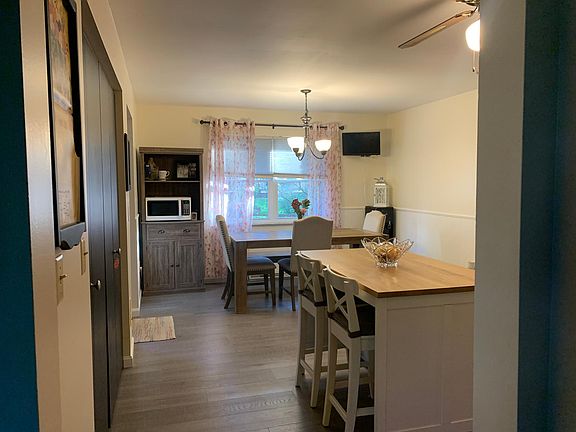 5th image of 1702 Collinspark Ct