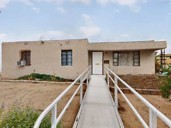 601 Palomas Dr SE, Albuquerque, NM 87108
