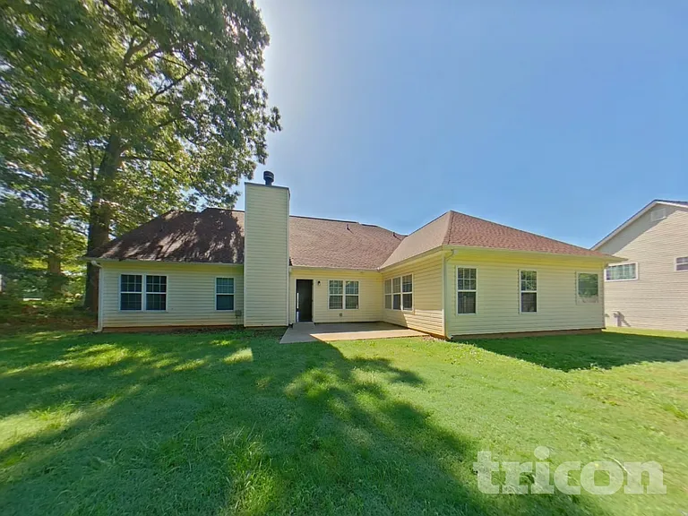 496 Birchwood Dr — Photo 19