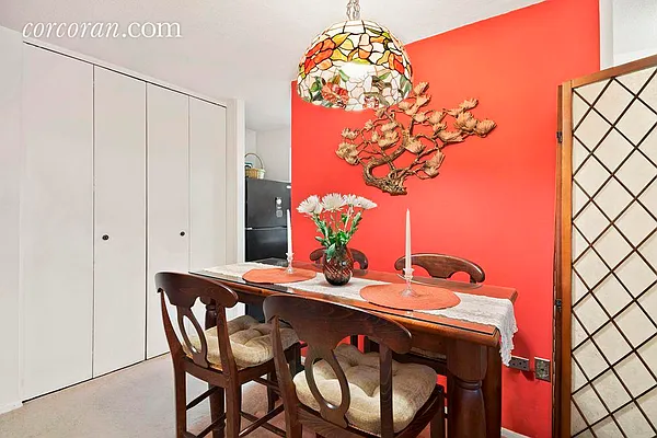 Sold by Corcoran | media 14