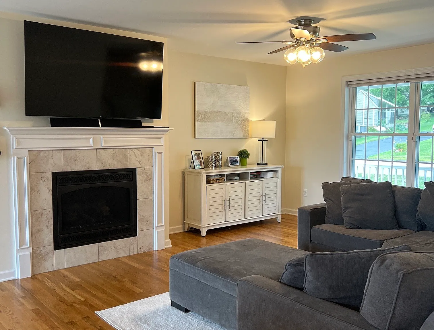 3 bed, 2.5 bath, 2138 sqft, $3,500 — Photo 4