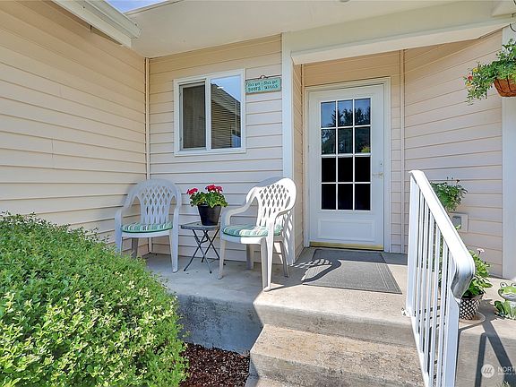 2nd image of 8919 223rd Street Ct E