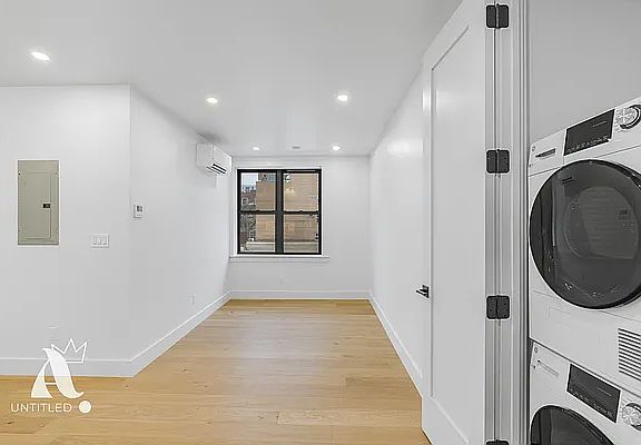 4th image of 58 Avenue A #2K