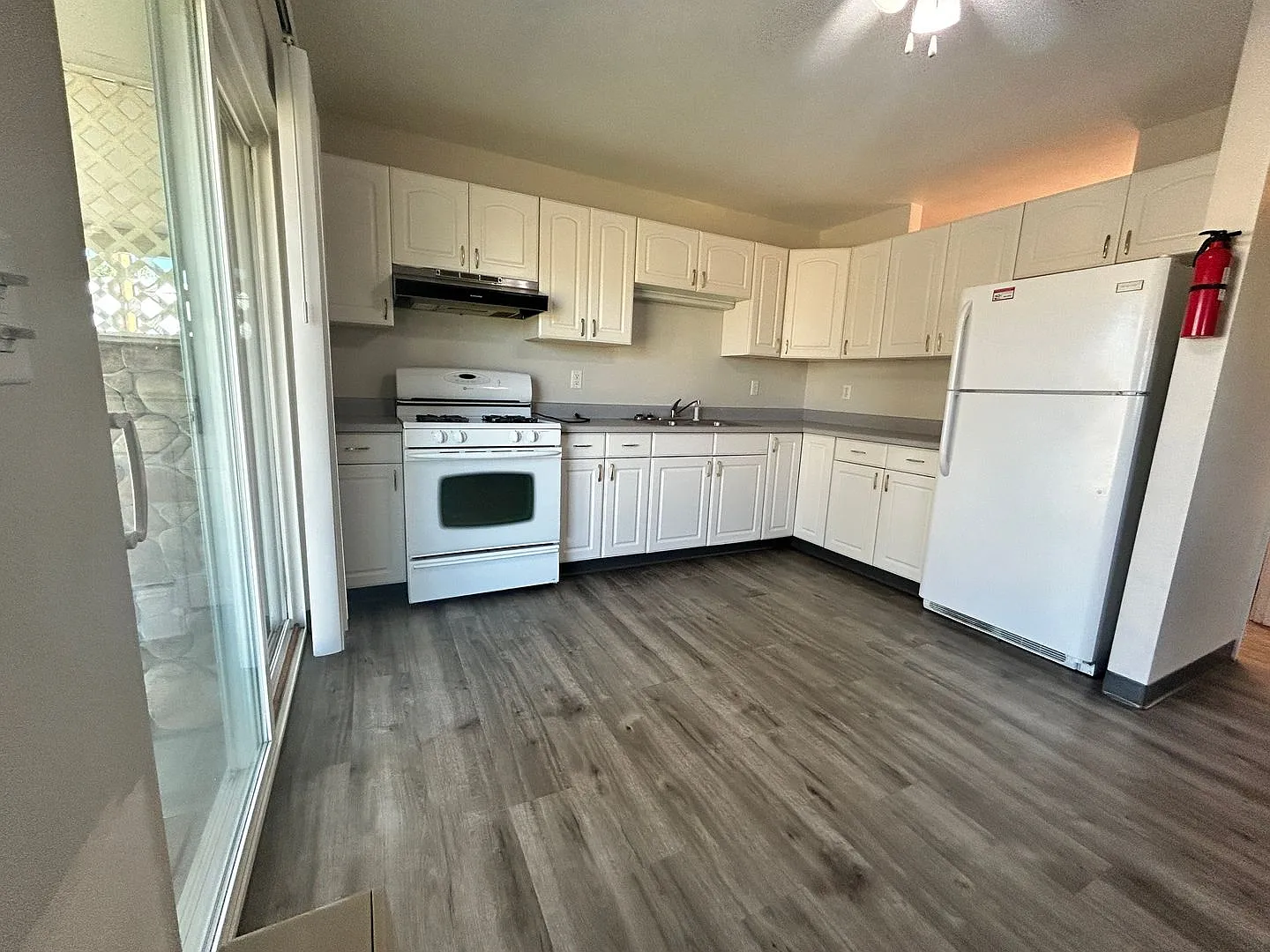 574 Skalkaho Hwy — Photo 3