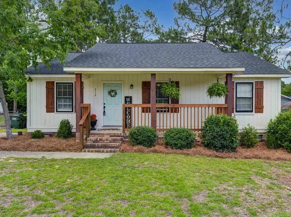 212 S Wrenwood Dr, Lexington, SC 29073