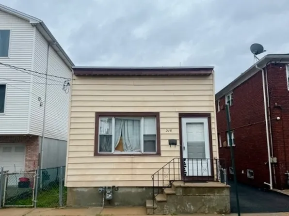218 Florida St, Elizabeth City, NJ 07206