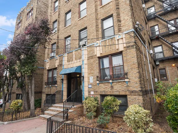 270 Harrison Avenue image 21 of 24