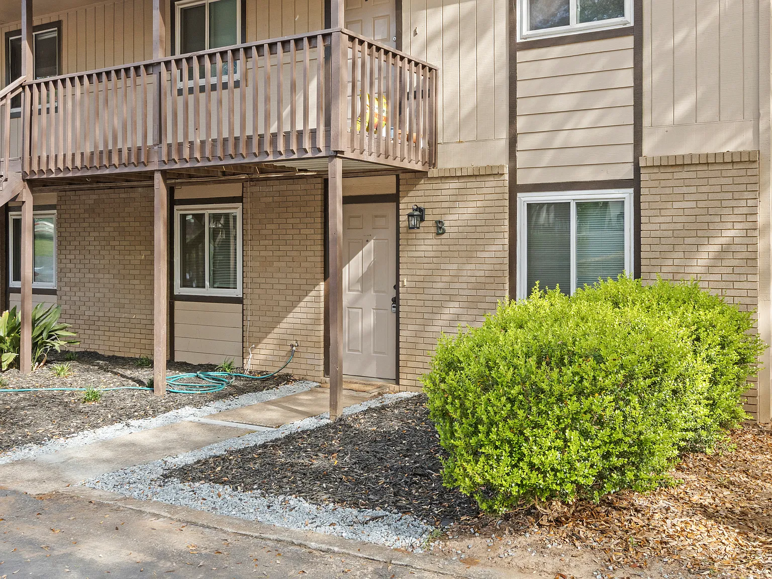 2 bed, 850 sqft, $1,250 — Photo 3