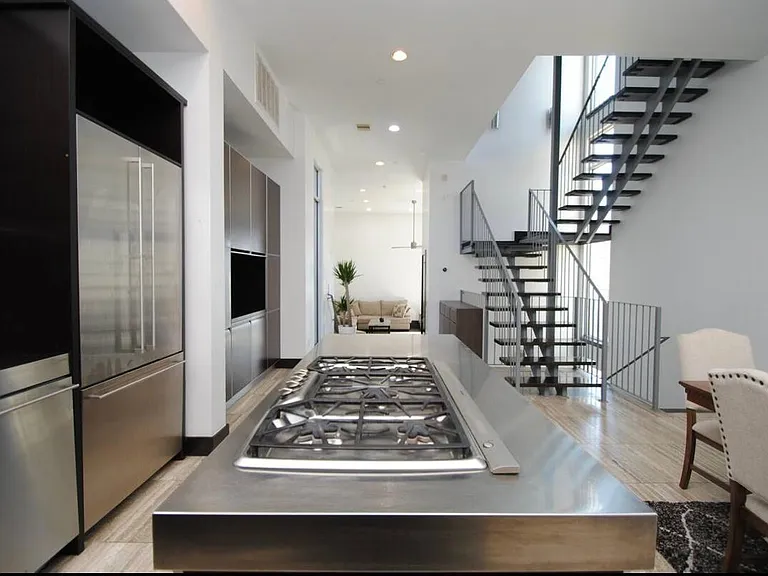 4118 Floyd St #A — Photo 13